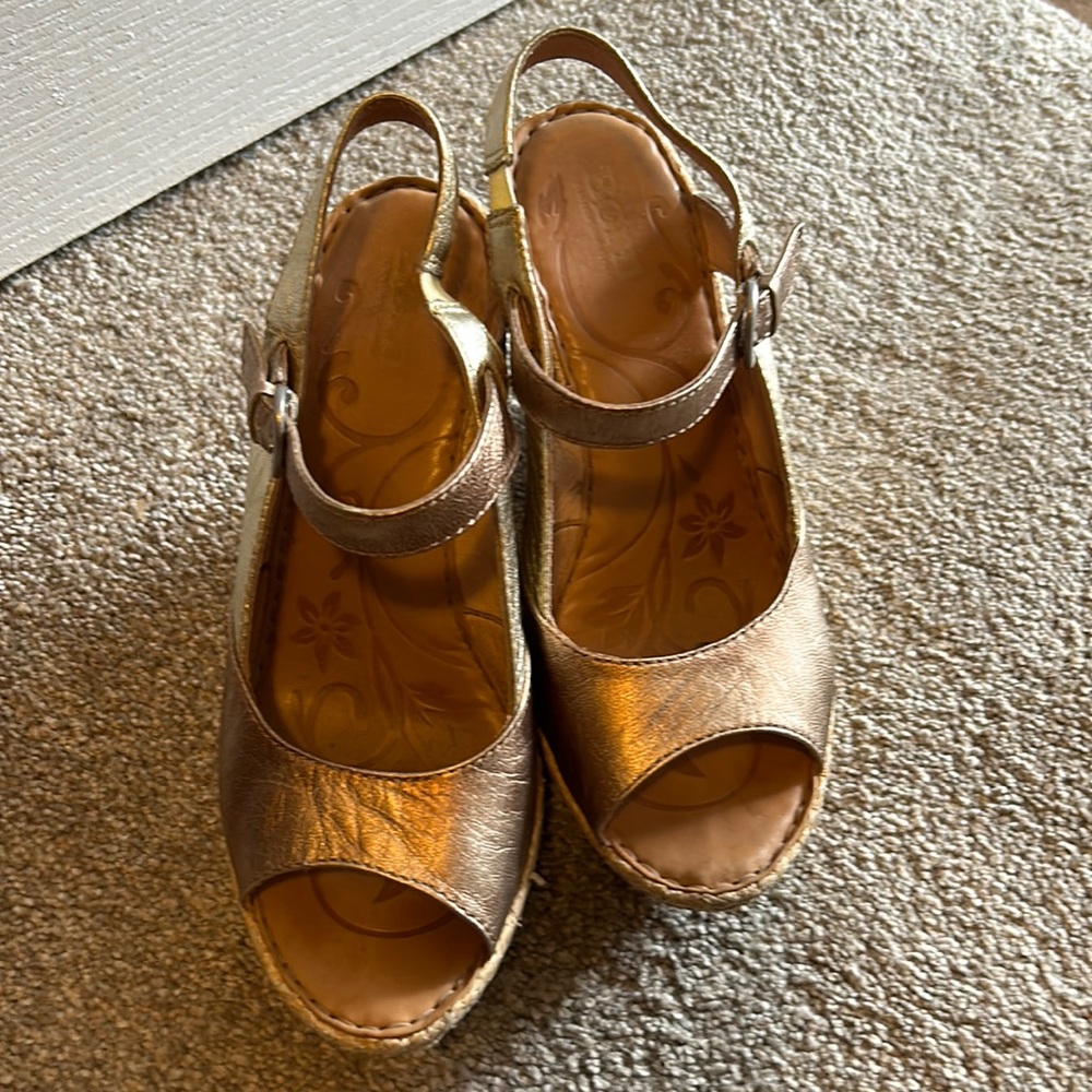 Gold and tan wedges